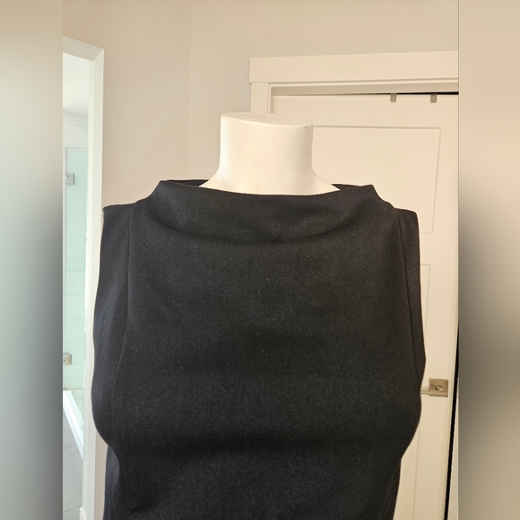 EUC Size Small Sisley Midi Dress - Picture 7 of 13